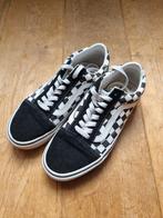 Vans Sneakers - Zwart/Wit Geblokt, Kleding | Dames, Schoenen, Zwart, Ophalen of Verzenden, Sneakers of Gympen, Gedragen