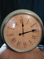 Klok, Huis en Inrichting, Woonaccessoires | Klokken, Ophalen of Verzenden, Zo goed als nieuw, Analoog, Wandklok