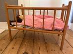Houten Poppenbedje met Pop en Beddengoed, Ophalen of Verzenden, Gebruikt, Ledikant