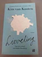 Lieveling - Kim van Kooten, Ophalen of Verzenden, Zo goed als nieuw, Kim van Kooten, Nederland