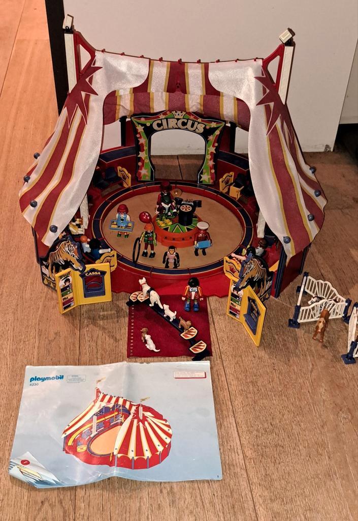 Playmobile circus met veel accessoires., Kinderen en Baby's, Speelgoed | Playmobil, Gebruikt, Ophalen of Verzenden