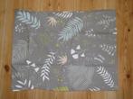 Vintage kussensloop lap stof grijs met bloemen en bladeren, 120 cm of meer, Nieuw, Ophalen of Verzenden, Katoen