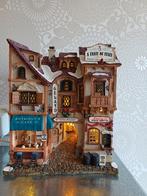 LEMAX 3 FACADES PLUS HEEL VEEL FIGURINES, Diversen, Kerst, Ophalen, Zo goed als nieuw