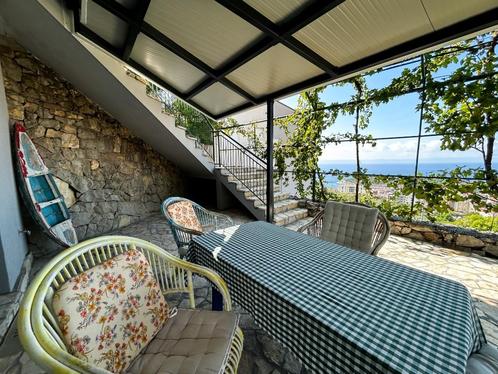 vakantiehuis Kroatië appartement Makarska vakantie, Vakantie, Vakantiehuizen | Kroatië, Appartement, Stad, Aan zee, In bergen of heuvels