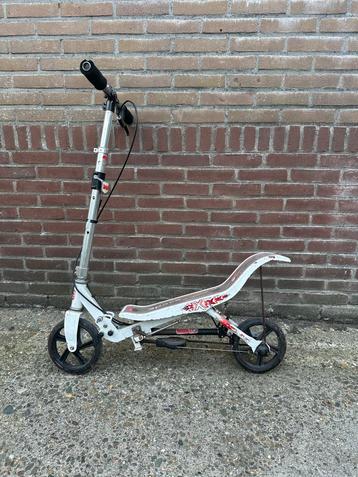 Space Scooter beschikbaar voor biedingen