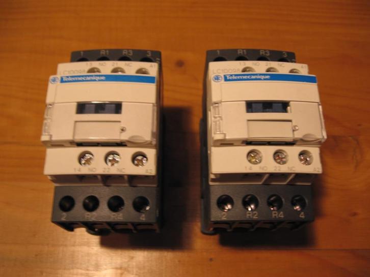 Telemecanique magneetschakelaar LC1D098 relais., Hobby en Vrije tijd, Elektronica-componenten, Gebruikt, Verzenden
