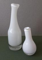 Fidrio - Bottle Bended Mini + Pisa Mini Vaasjes - Opal / Wit, Minder dan 50 cm, Glas, Gebruikt, Ophalen of Verzenden