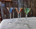 Antieke glaasjes gekleurd op hoge gedraaide voet 6x Miekje's, Antiek en Kunst, Antiek | Glas en Kristal, Ophalen of Verzenden