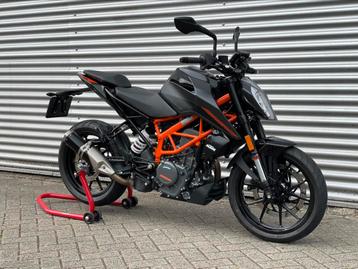 KTM Duke 390 Als nieuw! beschikbaar voor biedingen
