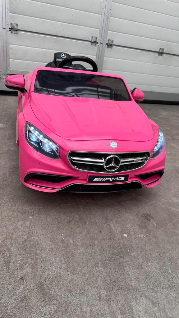 Accu Kinderauto Mercedes S63 AMG, Kinderen en Baby's, Speelgoed | Buiten | Accuvoertuigen, Zo goed als nieuw, Ophalen