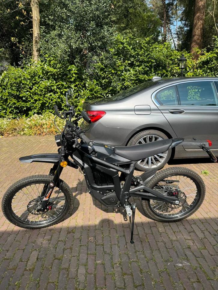 Talaria Sting full option met kenteken Chrome Hearts 360KM, Fietsen en Brommers, Brommers | Crossbrommers, Zo goed als nieuw, Overige merken