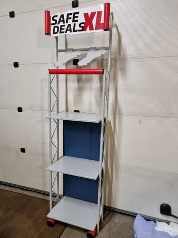 metalen stelling 225cm hoog beschikbaar voor biedingen