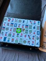 Mahjong spel in leren koffer, Hobby en Vrije tijd, Gezelschapsspellen | Bordspellen, Ophalen of Verzenden