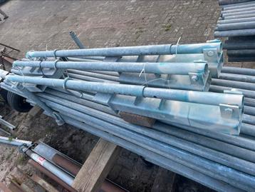 Diverse steigermaterialen  beschikbaar voor biedingen