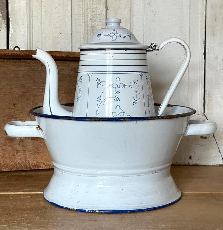 SALE……. Emaille oud vergiet wit met blauw randje, Antiek en Kunst, Antiek | Emaille, Verzenden