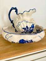 Staffordshire Ironstone Waskom en Kan - Blauw Bloemmotief, Antiek en Kunst, Antiek | Keramiek en Aardewerk, Ophalen