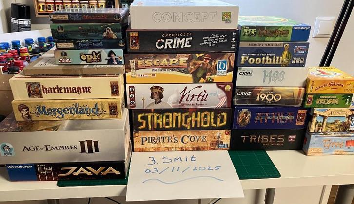 Diverse Bordspellen, Hobby en Vrije tijd, Gezelschapsspellen | Bordspellen, Zo goed als nieuw, Een of twee spelers, Drie of vier spelers