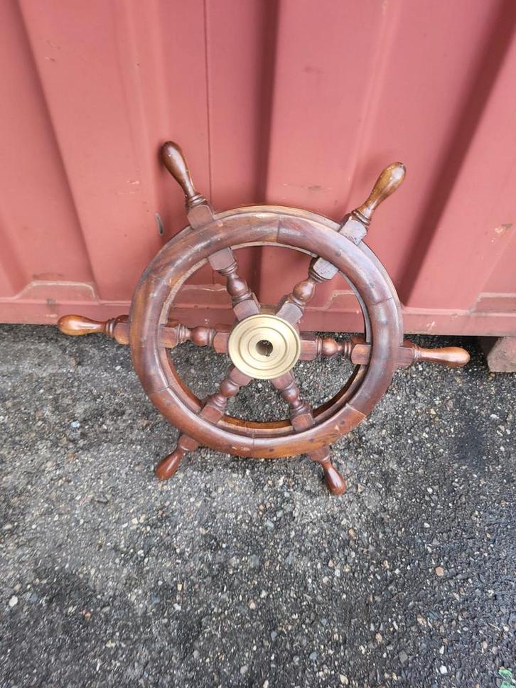 Antiek Houten Stuurwiel met Messing Details - 67.5 cm, Watersport en Boten, Bootonderdelen, Ophalen of Verzenden