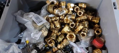 Henco Koppelingen, leiding, pvc, pp buis, zadels, klemmen, Doe-het-zelf en Verbouw, Buizen en Afvoer, Nieuw, Overige typen, Overige materialen