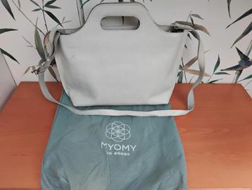 MYoMY wit leren handtas. beschikbaar voor biedingen