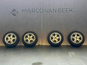 15 Inch winter wielen set Fiat Grande Punto beschikbaar voor biedingen