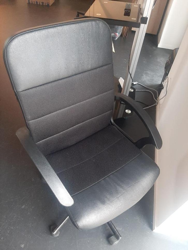 2 bureaustoelen Ikea RENBERGET, Huis en Inrichting, Bureaustoelen, Gebruikt, Bureaustoel, Zwart, Ophalen