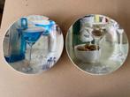 Twee bordjes met cocktail/olijfprint, Huis en Inrichting, Keuken | Servies, Ophalen of Verzenden, Zo goed als nieuw, Overige stijlen