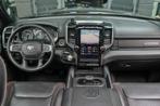 Dodge Ram 1500 5.7 V8 401pk 4x4 Crew Cab Laramie Night editi, Gebruikt, 5654 cc, Zwart, Bedrijf