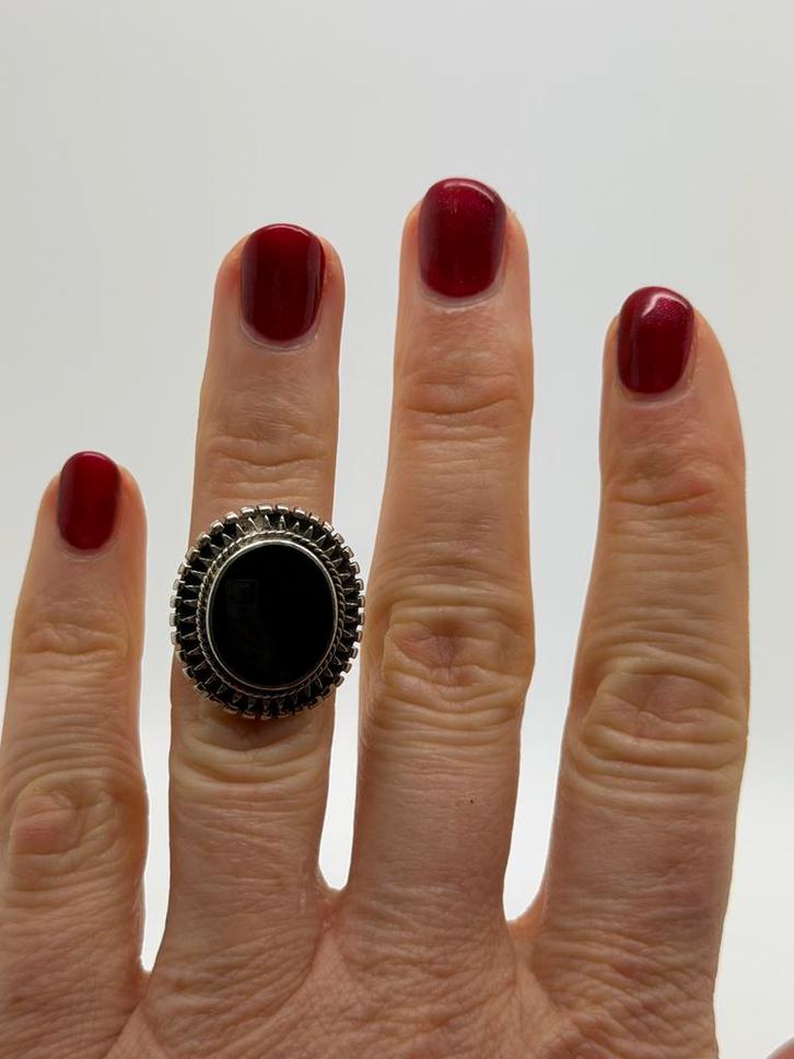 A702 Prachtige zilveren onyx ring maat 15,5, Sieraden, Tassen en Uiterlijk, Ringen, Dame, Kleiner dan 17, Zilver, Zilver, Met edelsteen