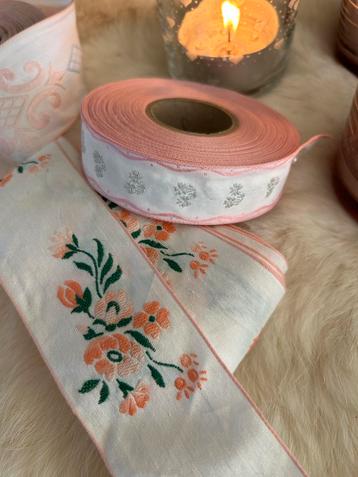 Antiek Frans Geborduurd Band - 40-45 Meter beschikbaar voor biedingen