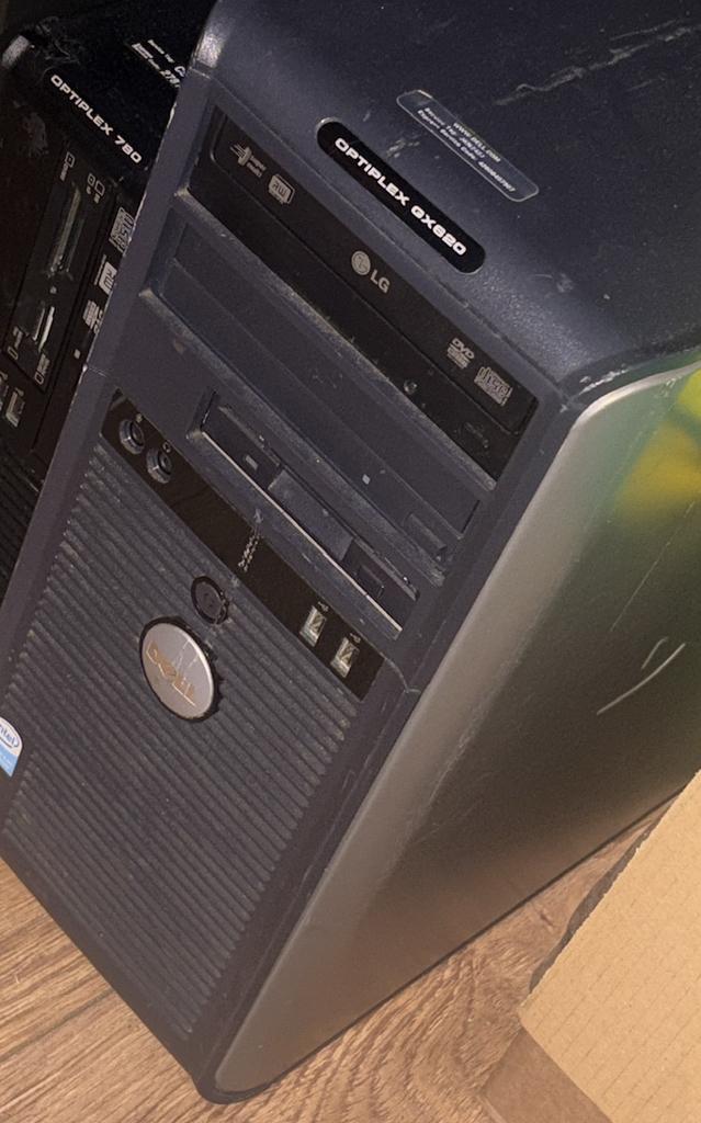 Dell Gx620 PC ( DJ/Radiosoftware), Computers en Software, Desktop Pc's, Zo goed als nieuw, Ophalen of Verzenden