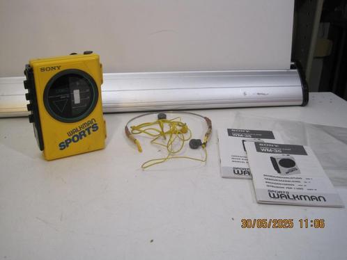 sony walkman WM35 werkend gebruikte staat (344), Audio, Tv en Foto, Walkmans, Discmans en Minidiscspelers, Walkman, Ophalen of Verzenden