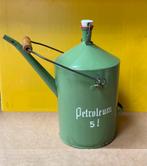 Een Reseda groene emaille petroleumkan 5 liter, Ophalen of Verzenden