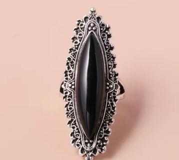 rin. prachtige zilverkleurige ring 'ONYX' (18mm) beschikbaar voor biedingen