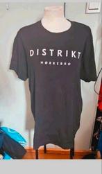 Distrikt zwart t-shirt, Zwart, Maat 56/58 (XL), Ophalen of Verzenden, Zo goed als nieuw