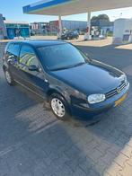Volkswagen Golf 1.4 55KW 2002 Blauw, Auto-onderdelen, Accu's en Toebehoren, Ophalen, Golf, Jesseottink@icloud.com, 7495 RV