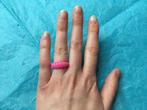 Plastic knalroze ring, XS, Asos, Sieraden, Tassen en Uiterlijk, Ringen, Kunststof, Ophalen of Verzenden, Dame, Kleiner dan 17