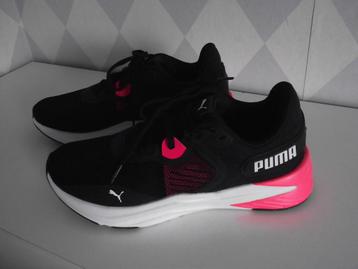 NIEUW PUMA Disperse XT 3 Unisex Sportschoenen maat 40 beschikbaar voor biedingen