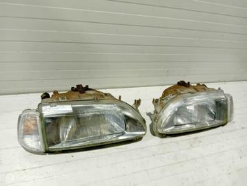 Koplamp Renault 19 beschikbaar voor biedingen