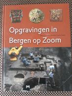 opgravingen in Bergen op Zoom nieuw, Nieuw, Ophalen of Verzenden