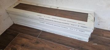 Castelvetro Woodland Cherry Vloertegels 30x120 beschikbaar voor biedingen