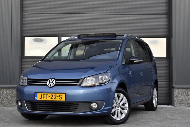 Volkswagen Touran 1.2 TSI Highline BlueMotion 7p. Pano - Tre, Auto's, Volkswagen, Bedrijf, Te koop, Touran, ABS, Airbags, Airconditioning