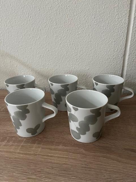 Scandinavish - Rörstrand beker, Huis en Inrichting, Keuken | Servies, Zo goed als nieuw, Overige typen, Overige stijlen, Porselein