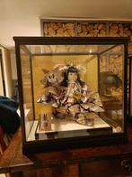 Japanse doll in vitrine, Ophalen of Verzenden