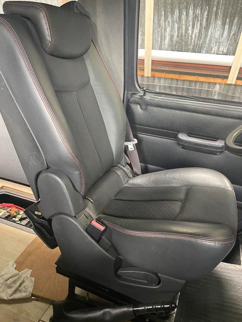 2xCamperstoel inklapbaar en uitneembaar met gordel op rails., Auto-onderdelen, Interieur en Bekleding, Amerikaanse onderdelen