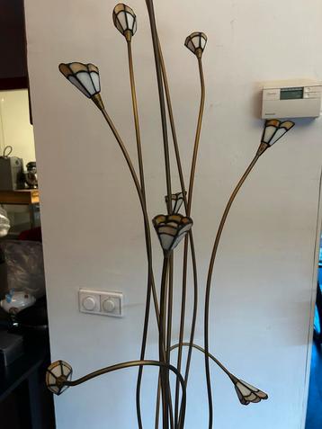 Tiffany Vloerlamp beschikbaar voor biedingen