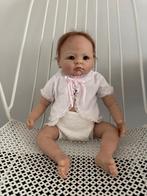 Little Grace The Ashton Drake Galleries, Verzamelen, Ophalen of Verzenden, Zo goed als nieuw, Babypop, Levensecht of Reborn
