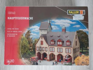 Faller en Kibri 1:87 h0 modelspoor gebouwen.  Sint of kerst. beschikbaar voor biedingen