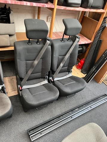 Vandaag 300€ 2 cabinestoelen oldtimer bus camper 3p gordels beschikbaar voor biedingen