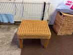 Rieten voetenbankje / tafeltje/ krukje, Huis en Inrichting, Banken | Voetenbanken en Poefen, Ophalen, Zo goed als nieuw, Rechthoekig